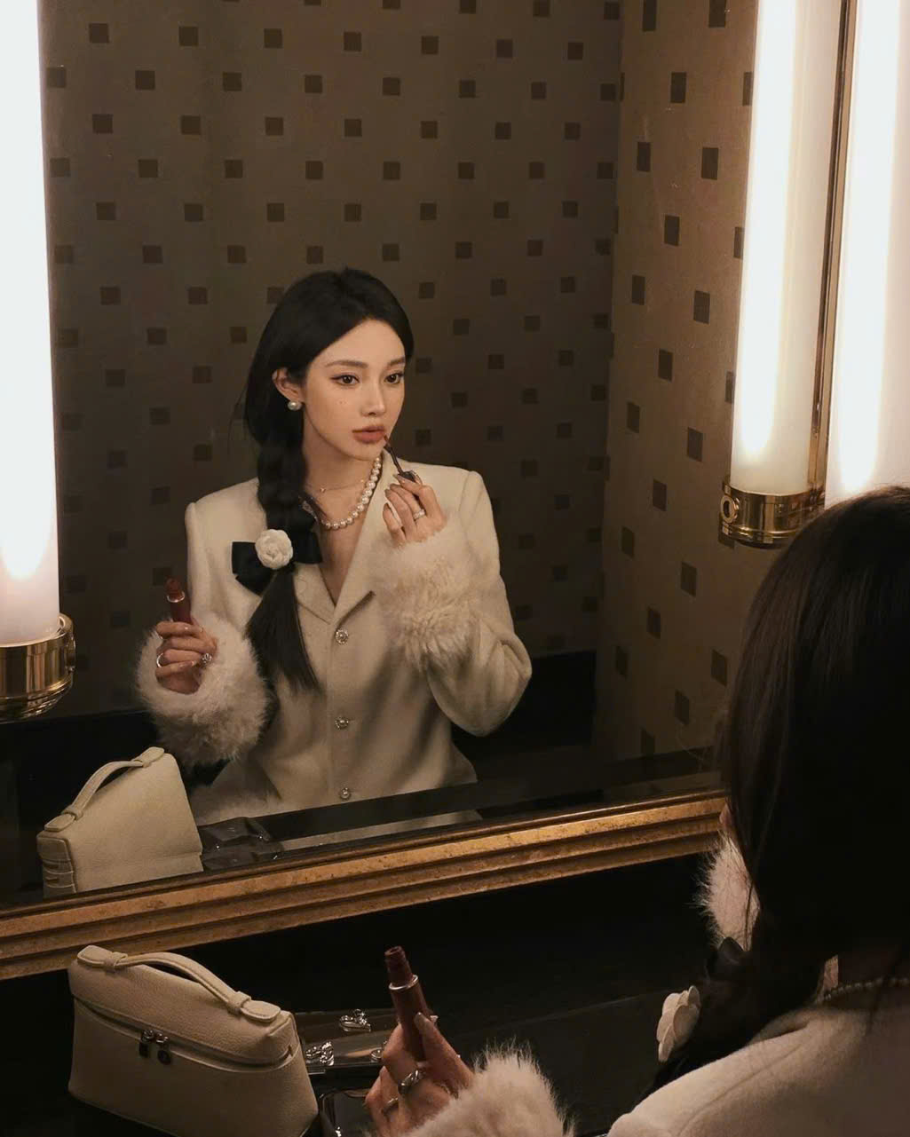 Đừng Bao Giờ Ký Thay Số Phận